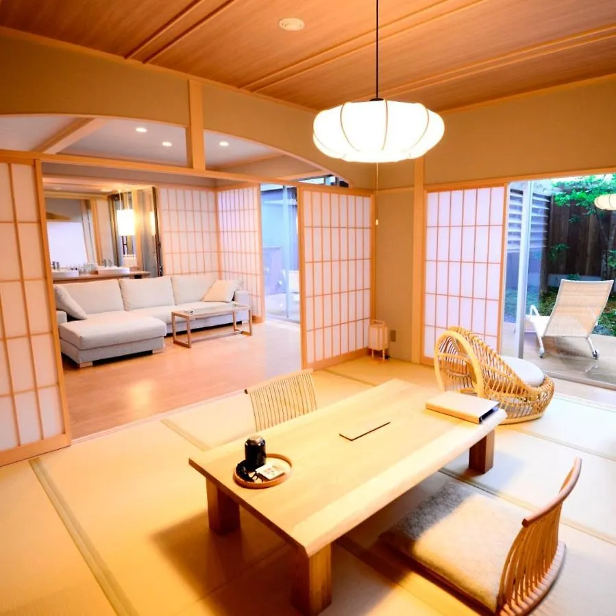 Hakone Gora Byakudan Hotel 5*,